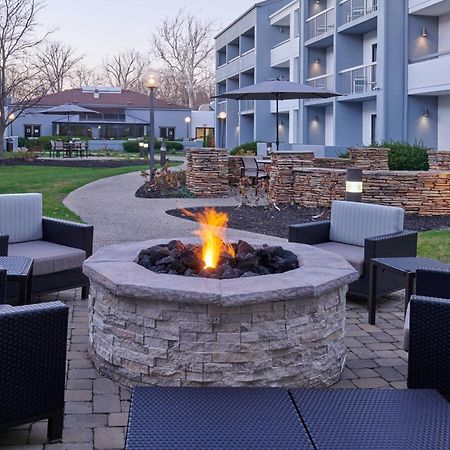 Hotel Courtyard By Marriott Indianapolis Castleton Exterior foto