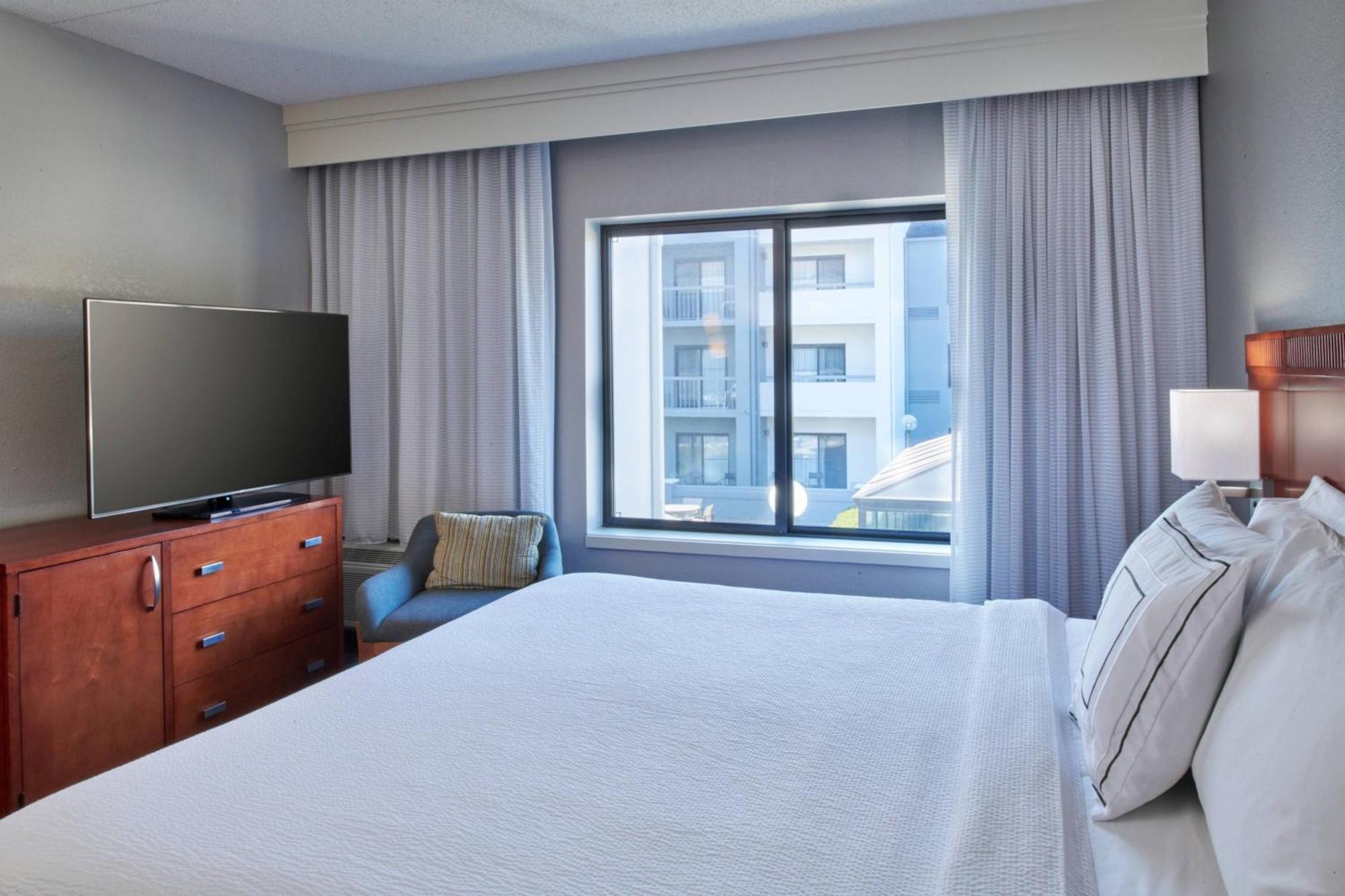 Hotel Courtyard By Marriott Indianapolis Castleton Exterior foto